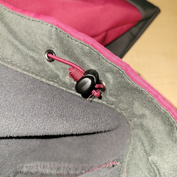 Berne Full Zip Jacket Women's Size Medium Regular Maroon Gray Soft Shell - Picture 7 of 10